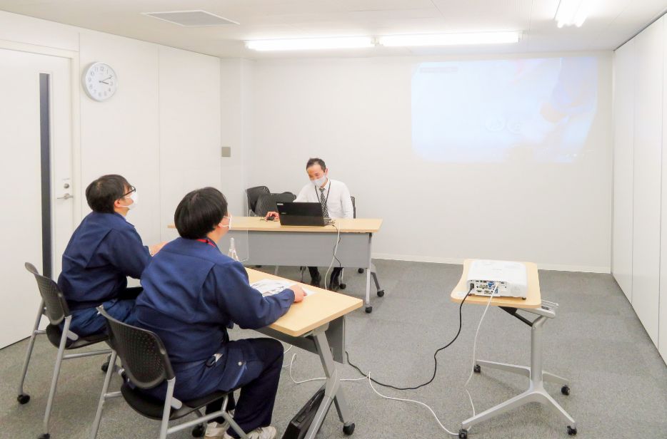 お客さまへのおもてなし精神 ホスピタリティ教育の実践
